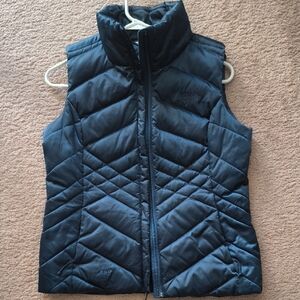 The North Face Women's Dark Blue Quilted Vest